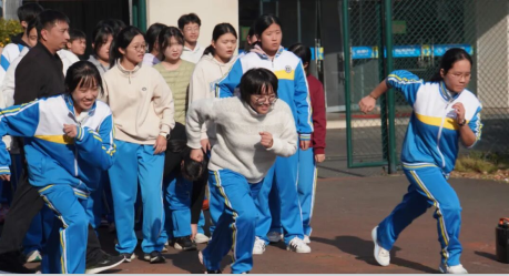 QQ20251126-145009.png QQ20251126-145009.png