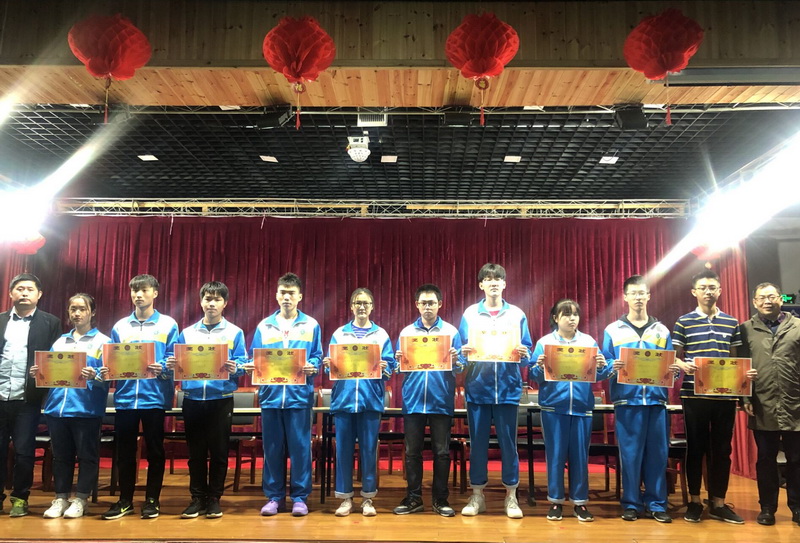 高二月考表彰大会3.jpg