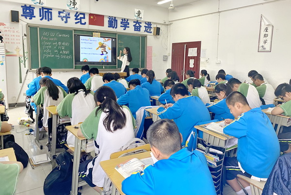 初中部第三次英语教研图片3.jpg