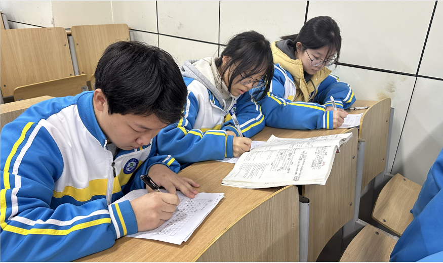 QQ截图20231201102853.png