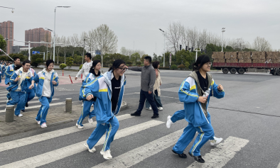 QQ20250331-085553.png